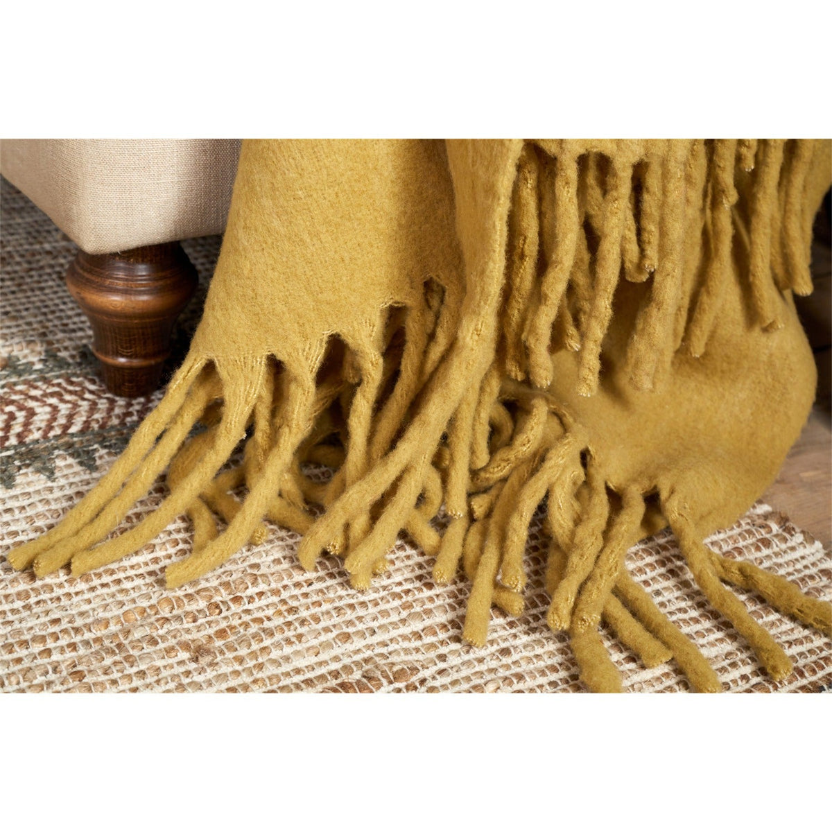 Velatu Fringed Merino Wool Throw - Ochre