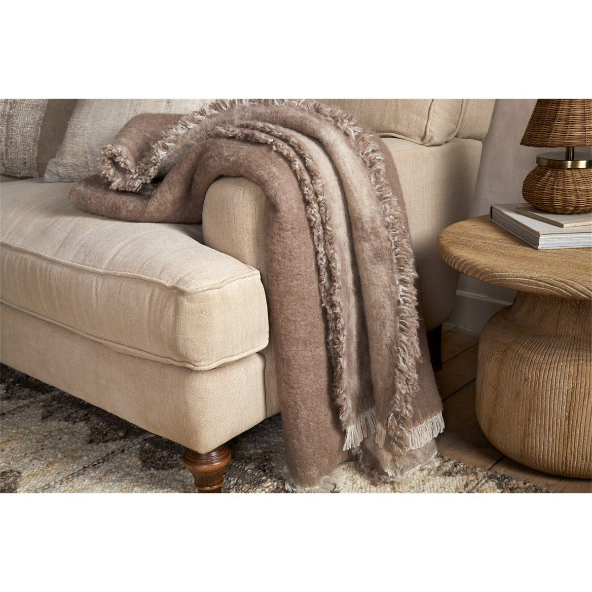 Kambali 130 x 200cm Distressed Jacquard Throw - Natural
