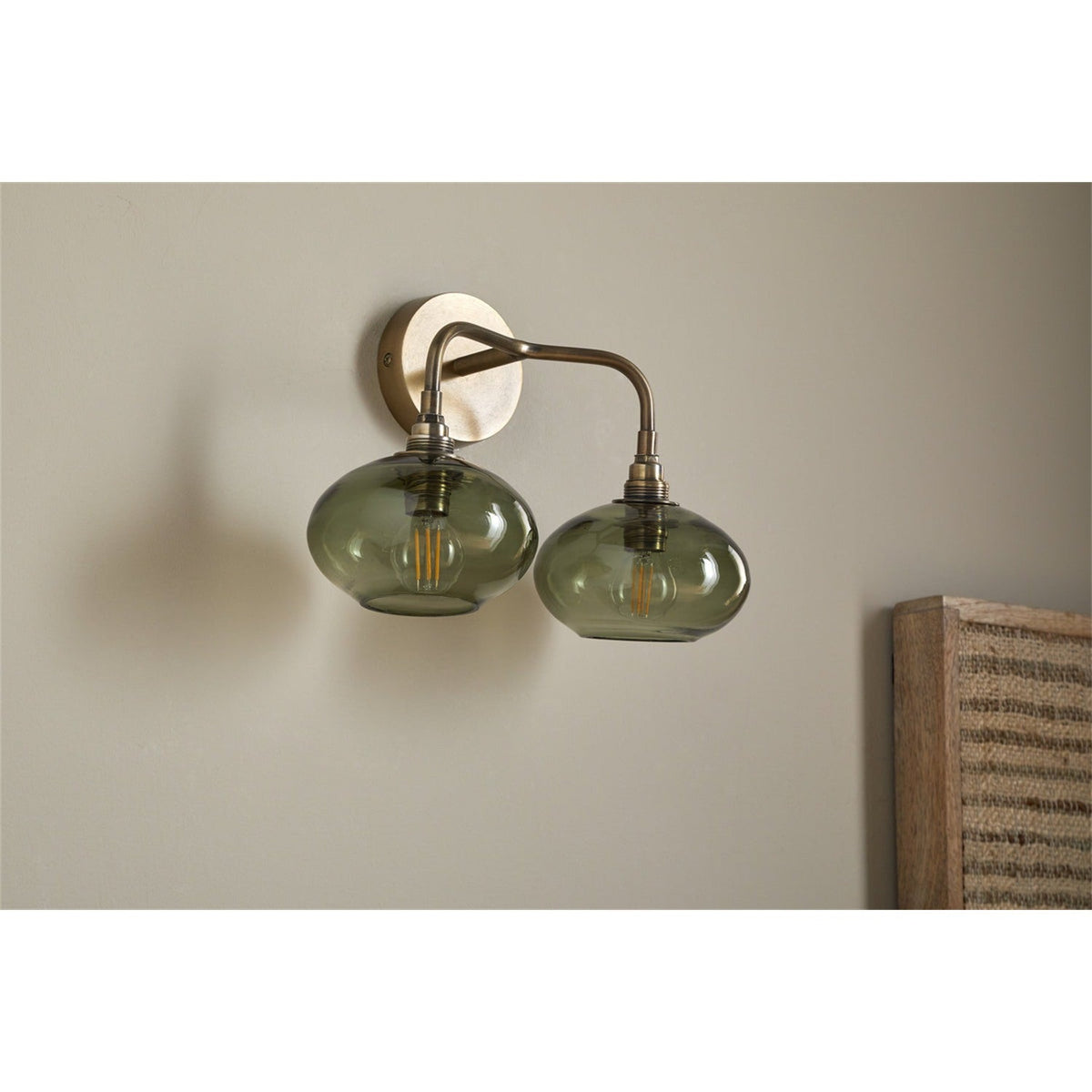 Otoro 2 Light Wall Light - Green