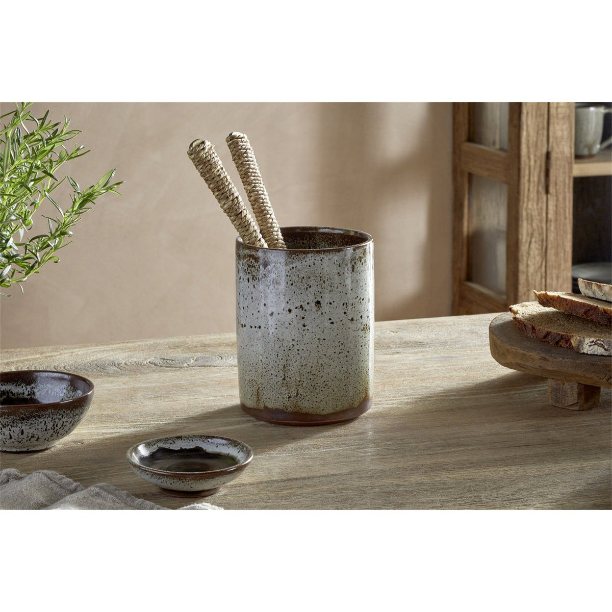 Cam Reactive Glaze Utensil Holder - Mocha