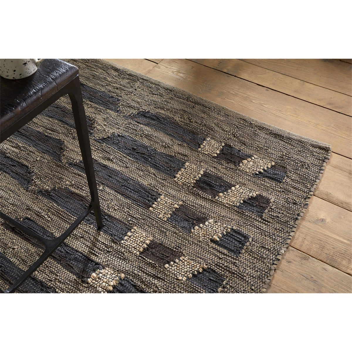 Nadiki 150 x 240cm Recycled Leather Rug - Black & Natural