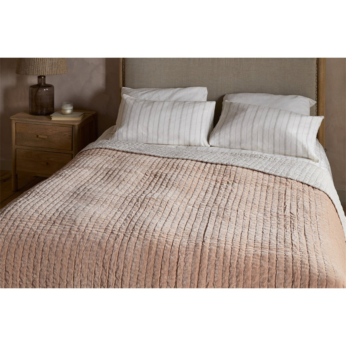Nidra 220 x 240cm Velvet Quilted Bedspread - Dusty Pink