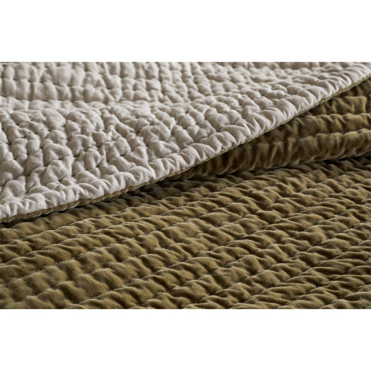 Nidra 220 x 140cm Velvet Quilted Bedspread - Moss