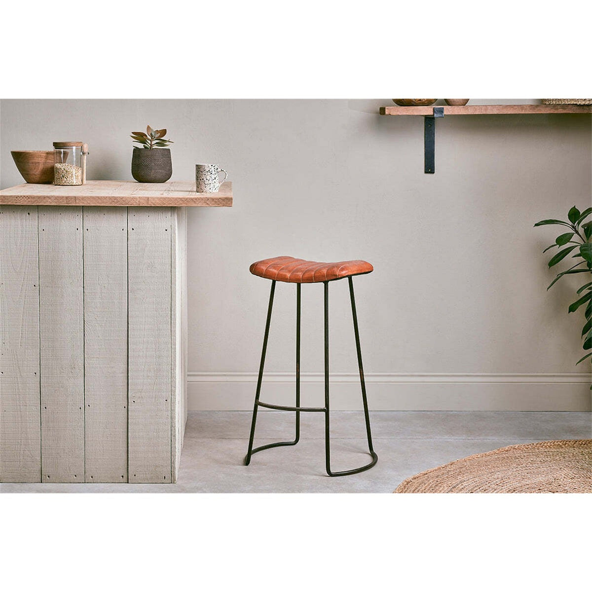 Narwana Large Ribbed Leather Stool - Aged Tan