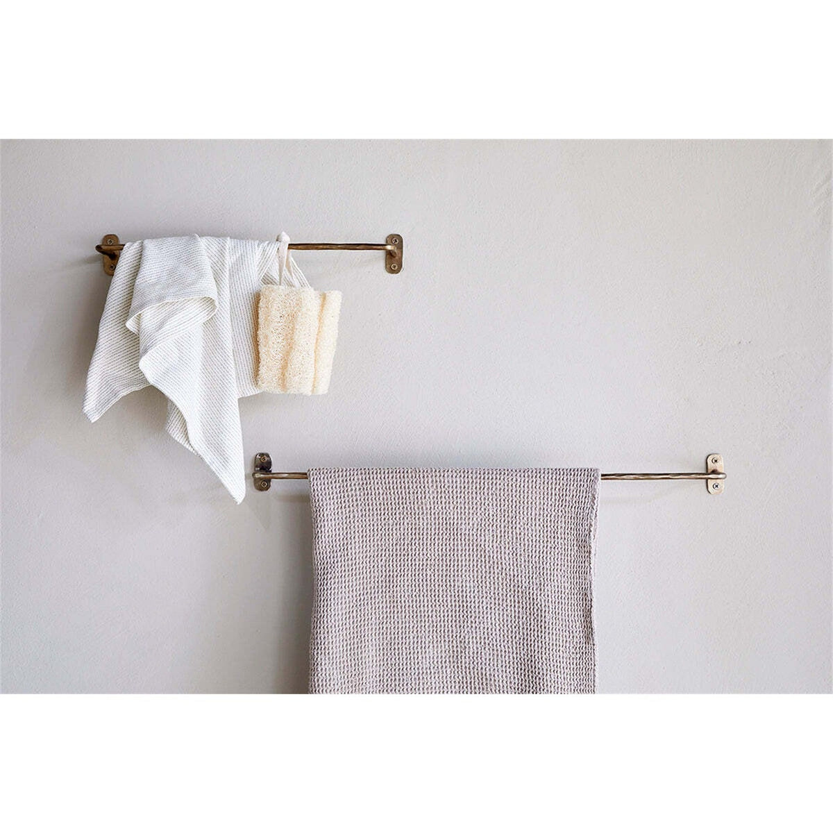 Olani Small Bathroom Hanging Rail - Antique Brass