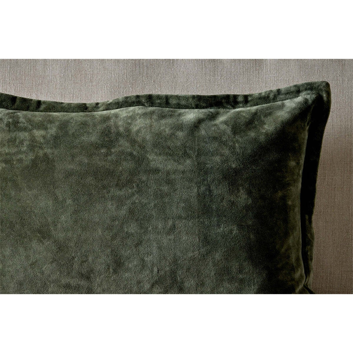 Pilani 50 x 50cm Velvet & Linen Cushion Cover - Moss