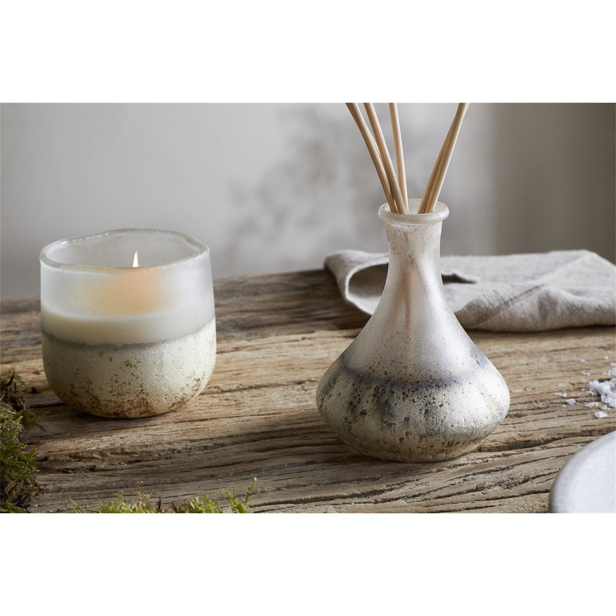 Sea Salt & Moss 200ml Reed Diffuser - Aged Smoke