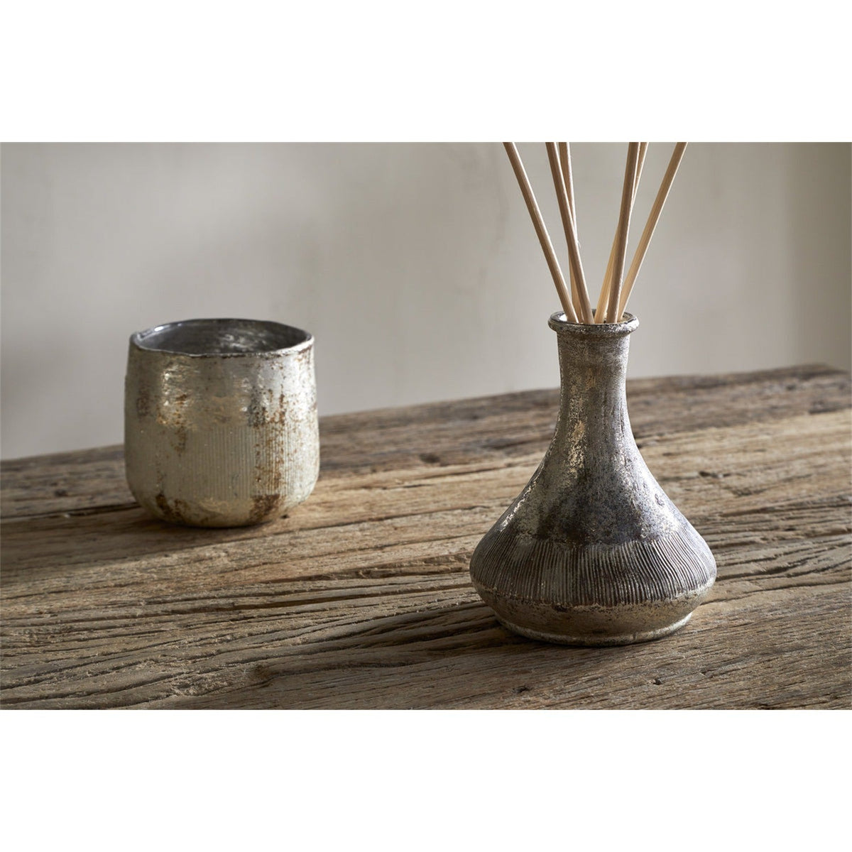 Mandarin & Clove 200ml Reed Diffuser - Antique Gold