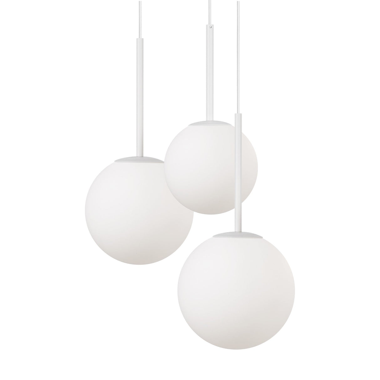 Additional view of the Basic form 3 Light Cluster Pendant in white, accentuating its contemporary cluster style.