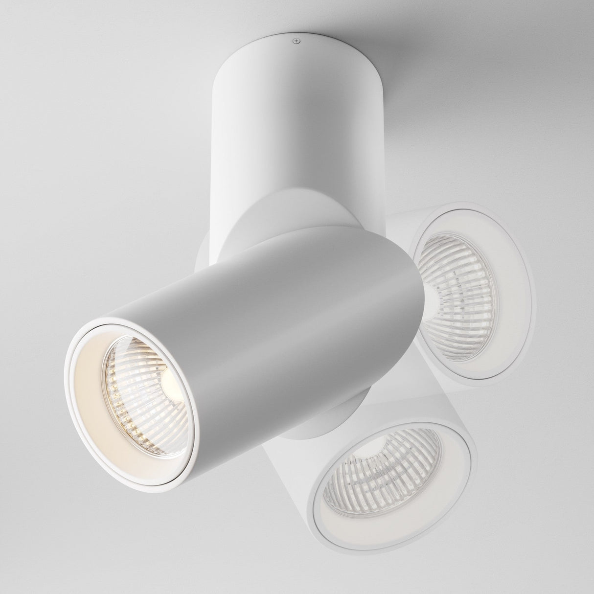 The Dafne LED Single Spotlight 10W 3000K in white is a modern ceiling fixture with an adjustable, energy-efficient LED spotlight, providing focused illumination and designed for smooth, light-colored ceilings.