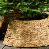 Vesvorne Water Hyacinth Christmas Tree Skirt - Natural