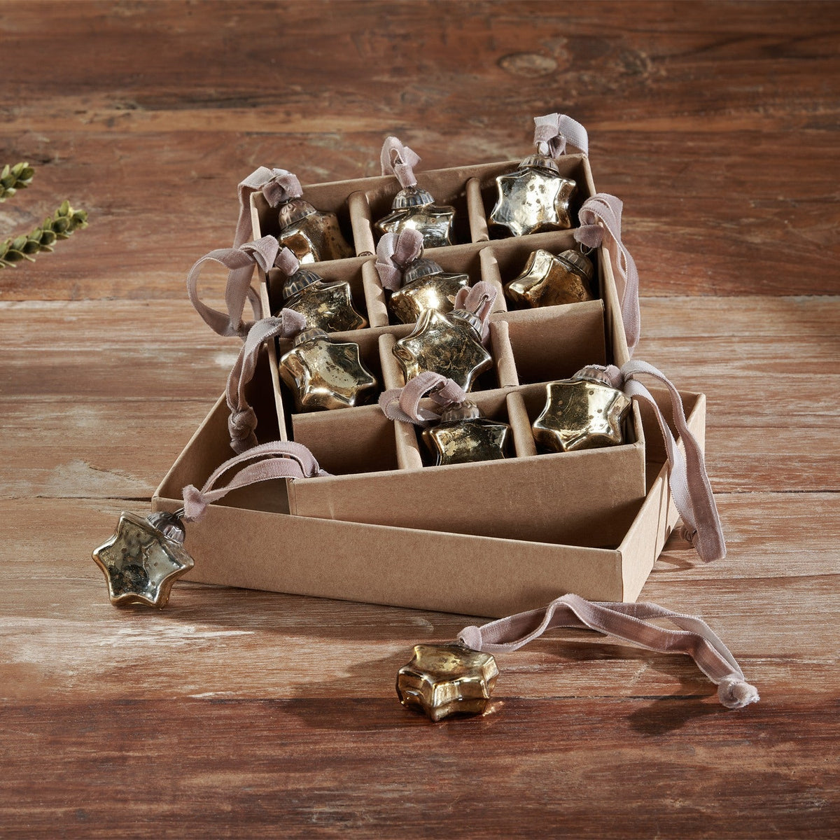 Sardi Star Glass Baubles - Gold - Set of 12