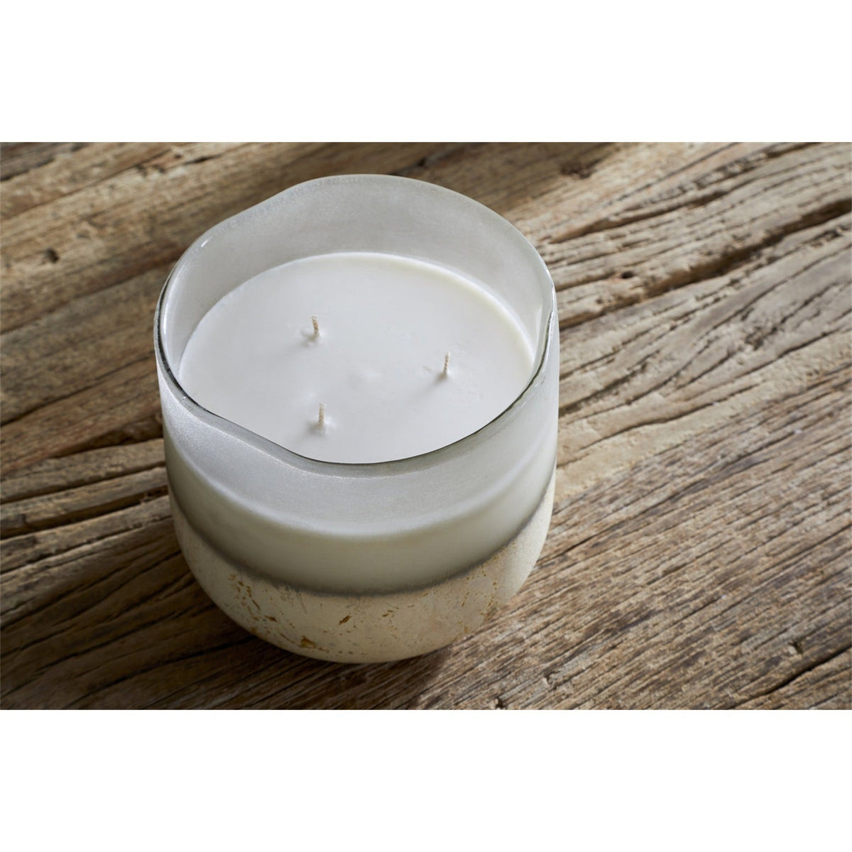 Cardamom & Amber 3 Wick Scented Candle - Aged Smoke