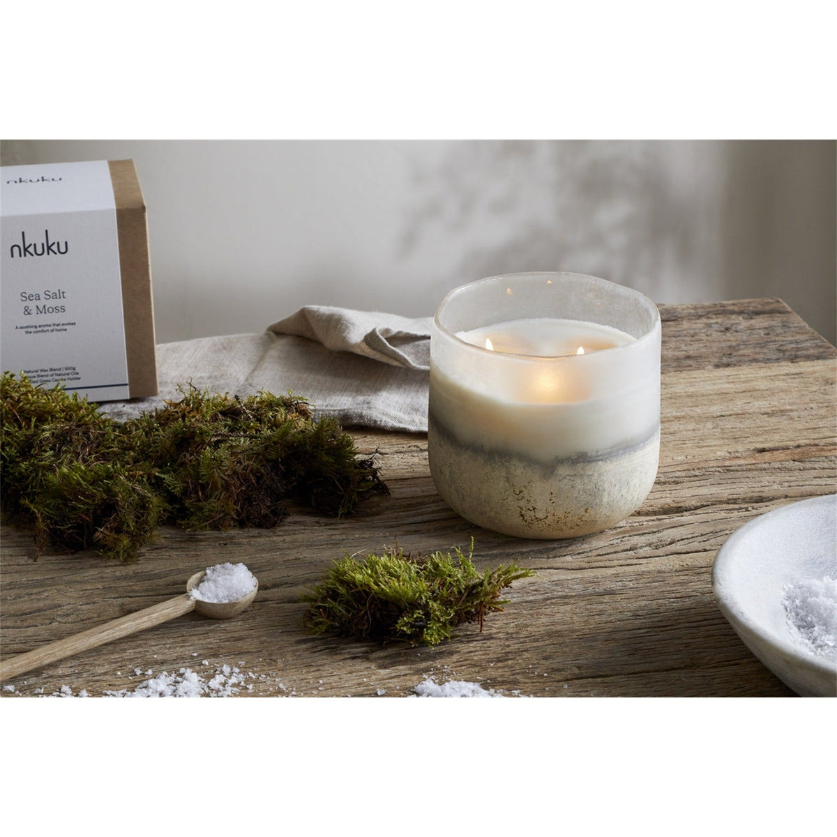 Sea Salt & Moss 3 Wick Scented Candle - Aged Smoke