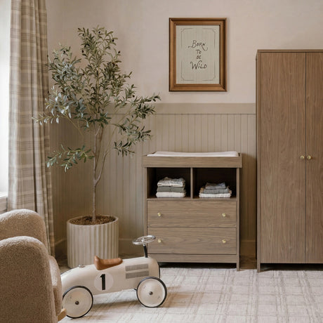 Seeker Changing Table with Drawers & Removable Top - Drift