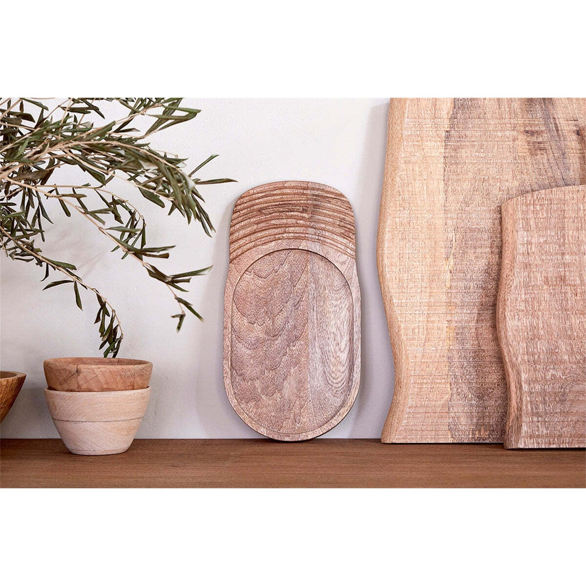 Tivisha Medium Mango Wood Chopping Board - Natural
