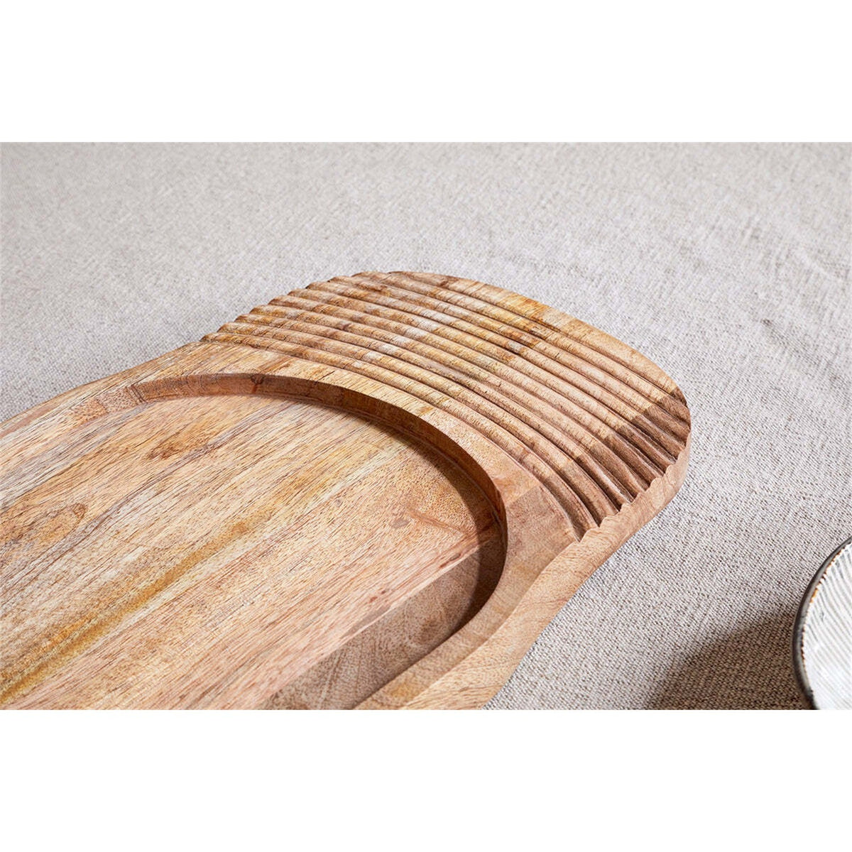 Tivisha Large Mango Wood Chopping Board - Natural