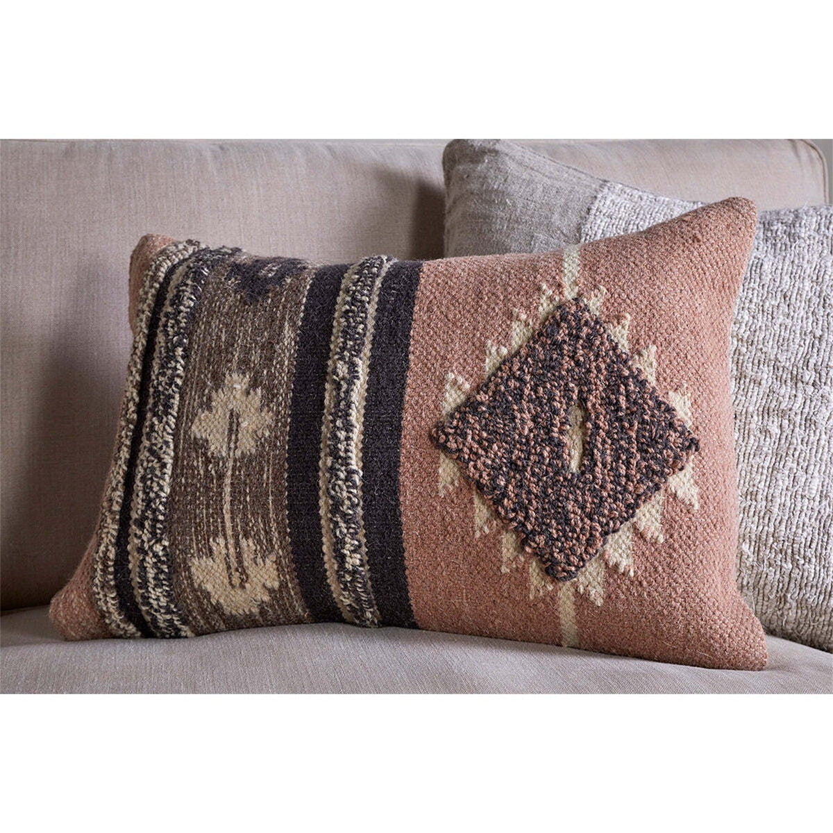 Tussi Sia 60 x 40cm Wool Cushion Cover - Dusty Pink