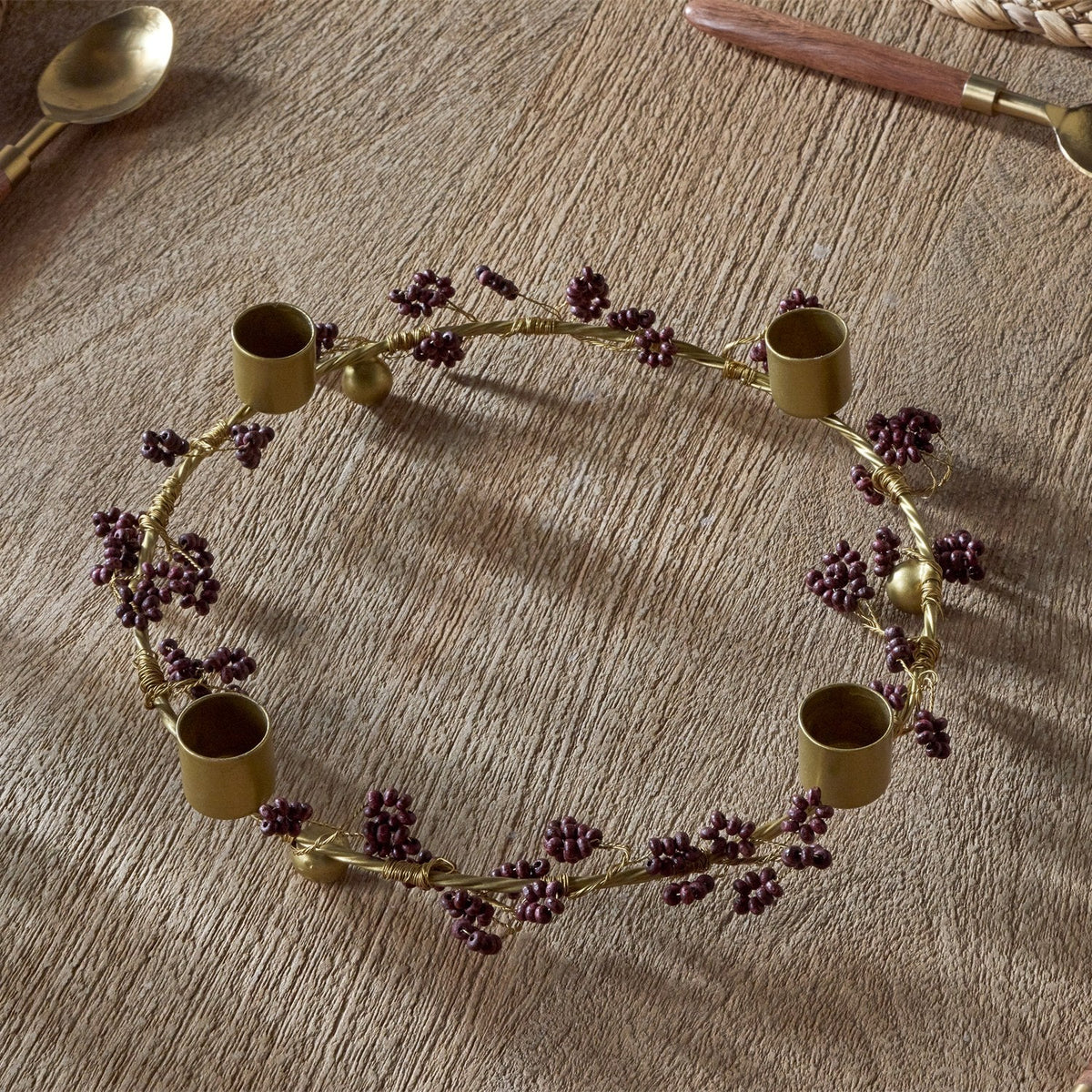 Tanu Mango Wood Christmas Candle Holder - Brass & Ruby