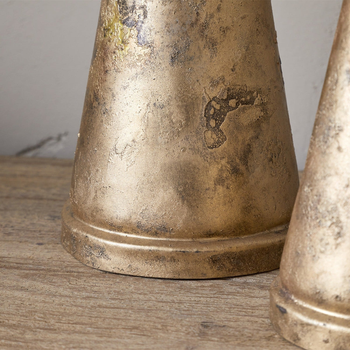 Talna Large Tree Christmas Bell - Antique Brass