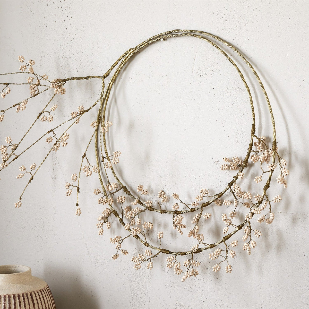 Tanu Mango Wood Beaded Christmas Wreath - Brass & Natural