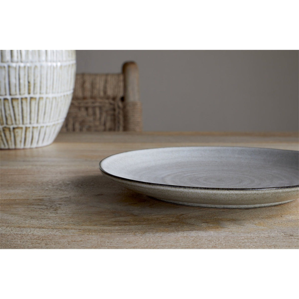 Valinha Earthenware Side Plate - Grey