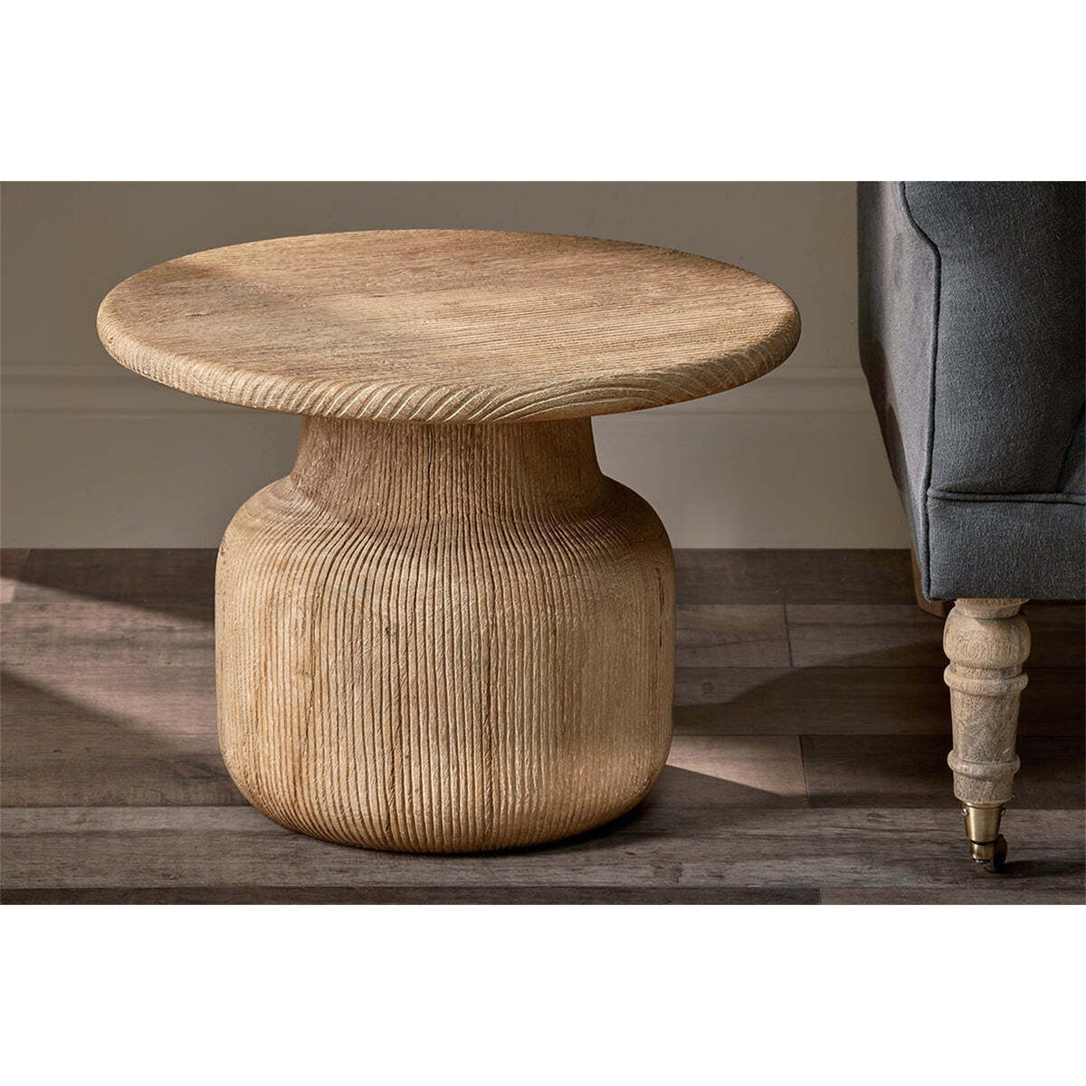Vivan Grooved Mango Wood Side Table - Natural