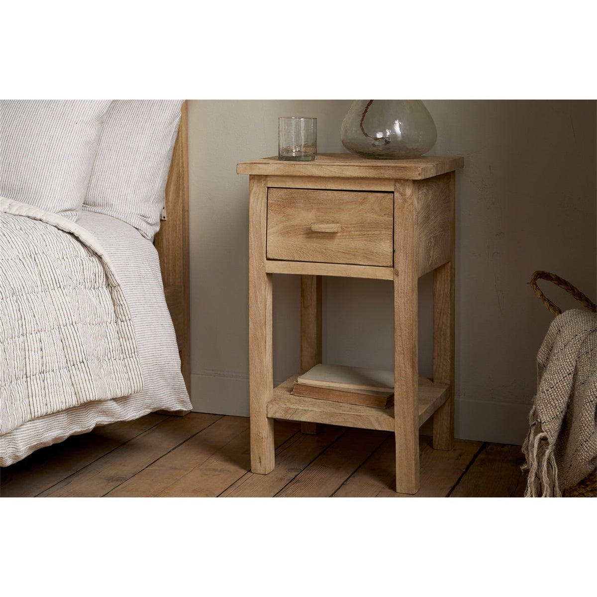 Vivan Grooved Mango Wood Bedside Table - Natural