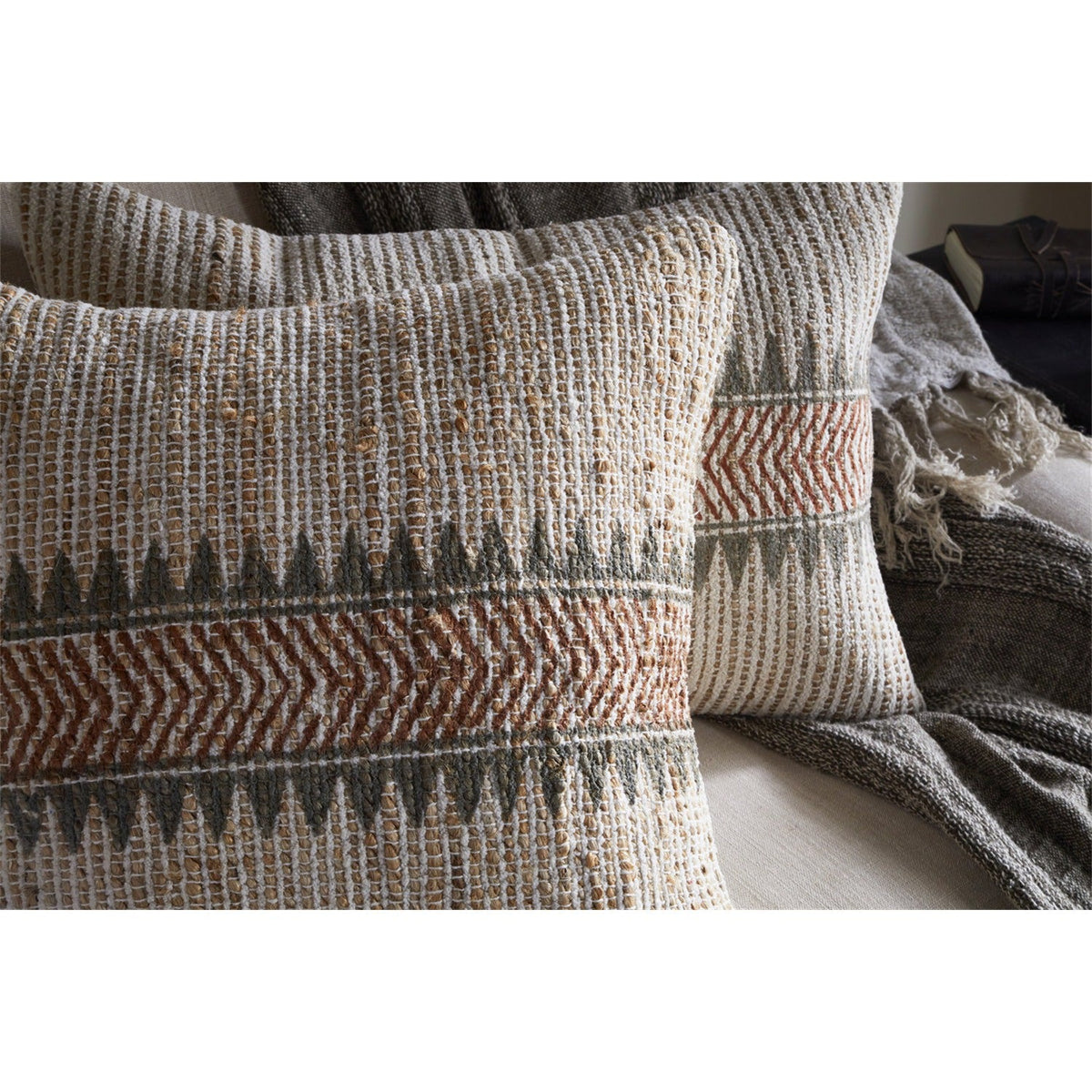 Zairya 60 x 40cm Jute Cushion Cover - Natural & Rust