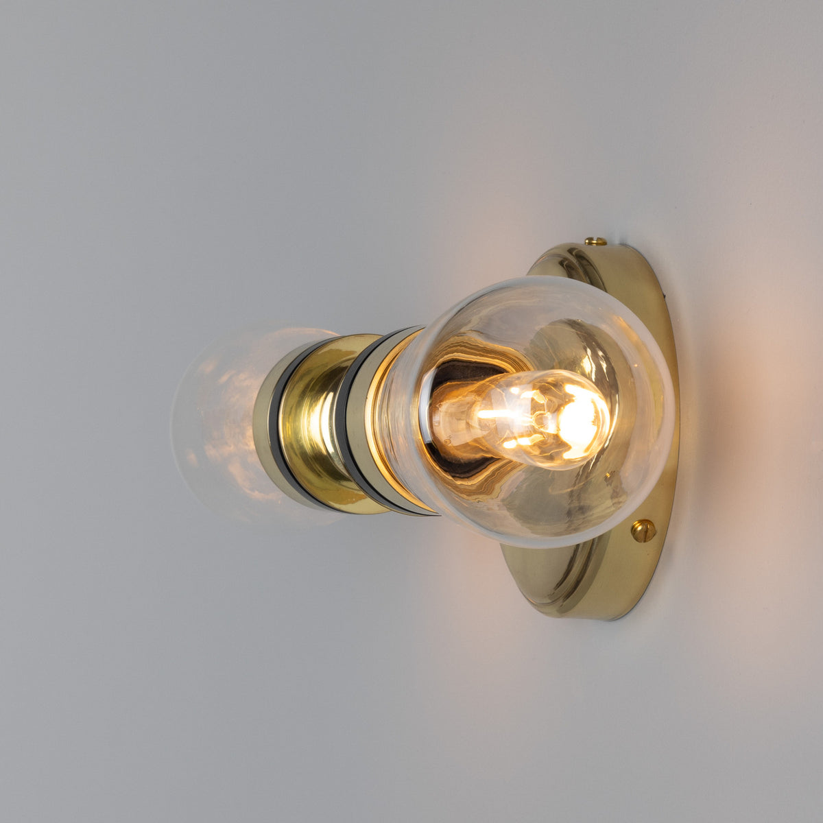 Ara Brass Twin Wall Light IP65