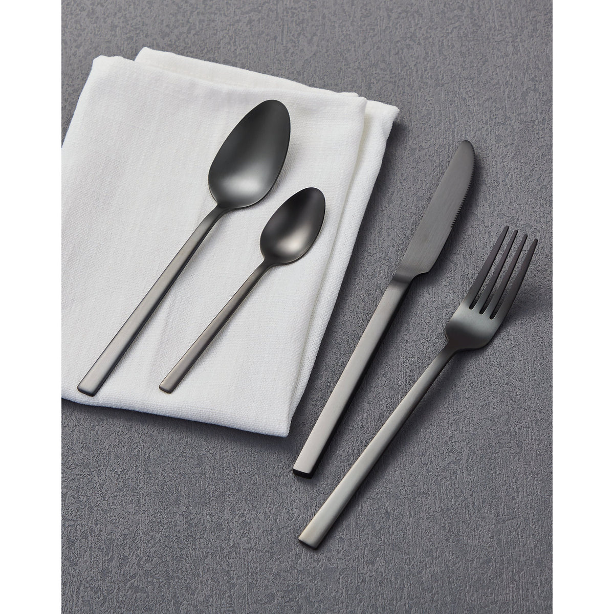 Beloha 16 Piece Cutlery Set - Black