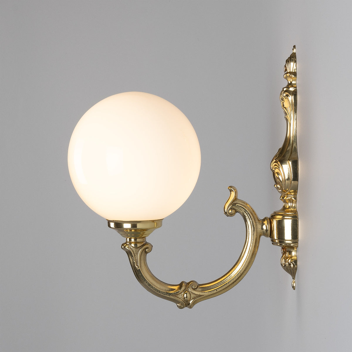 Ben Glass Globe Wall Light