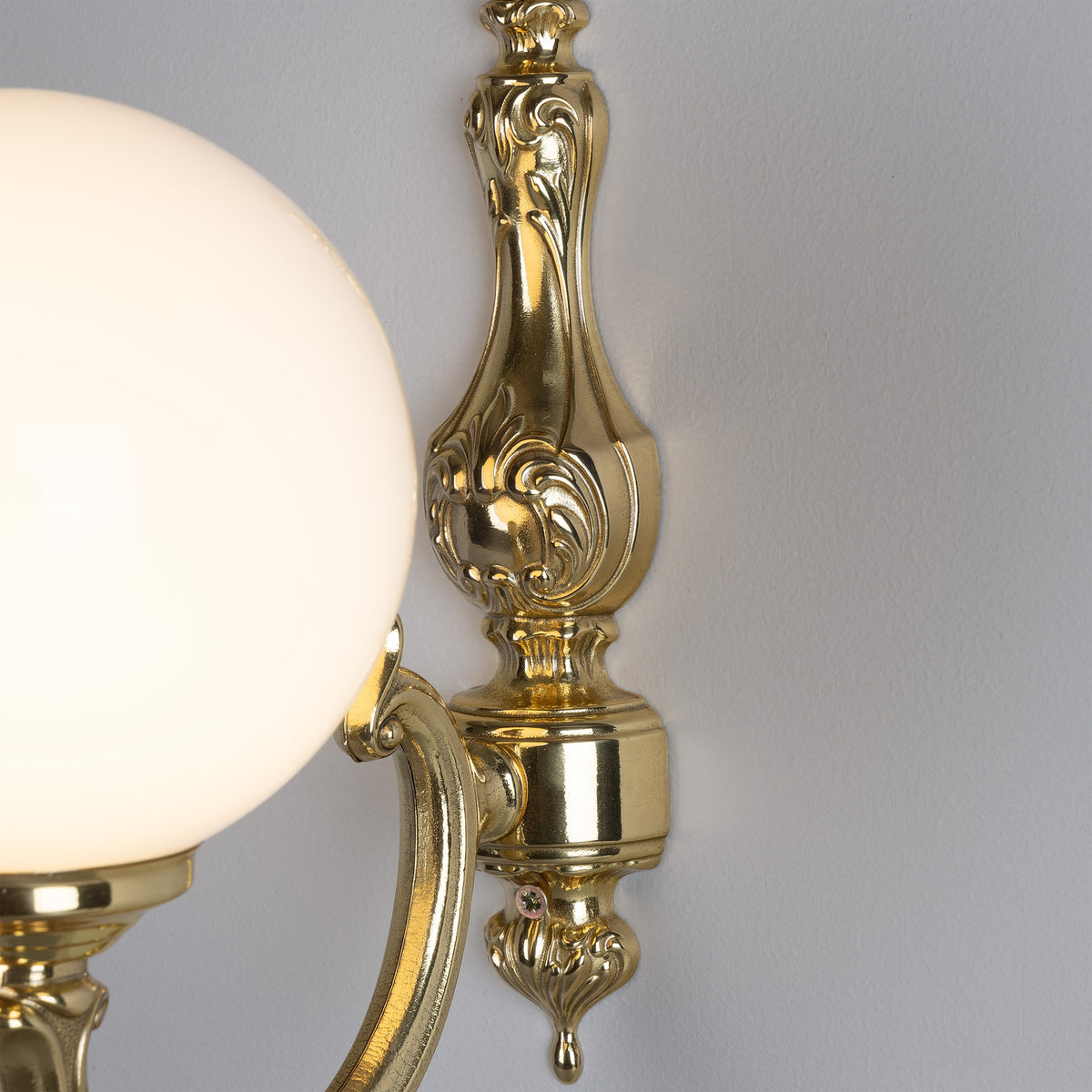 Ben Glass Globe Wall Light