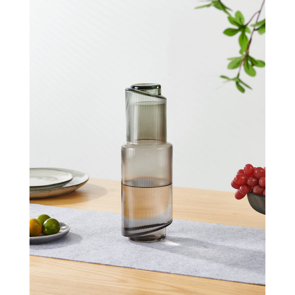 Busoro Carafe - Grey