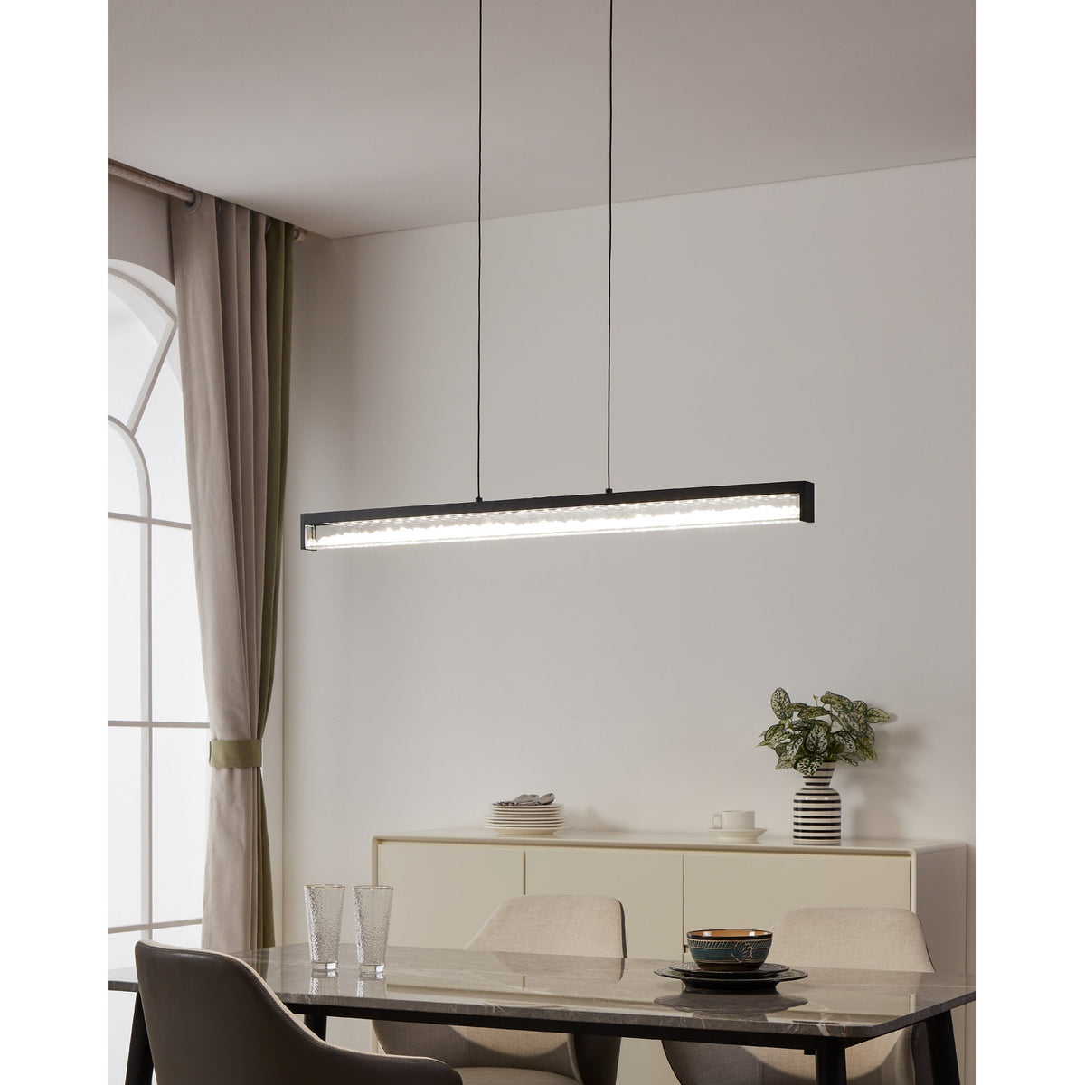 Cardito 1 Clear Glass Pendant Light - Black