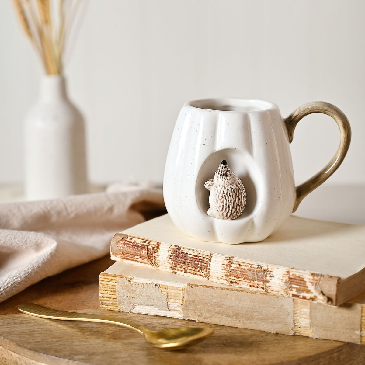 Pumpkin Ceramic Mug with Hedgehog and Brown Handle - White