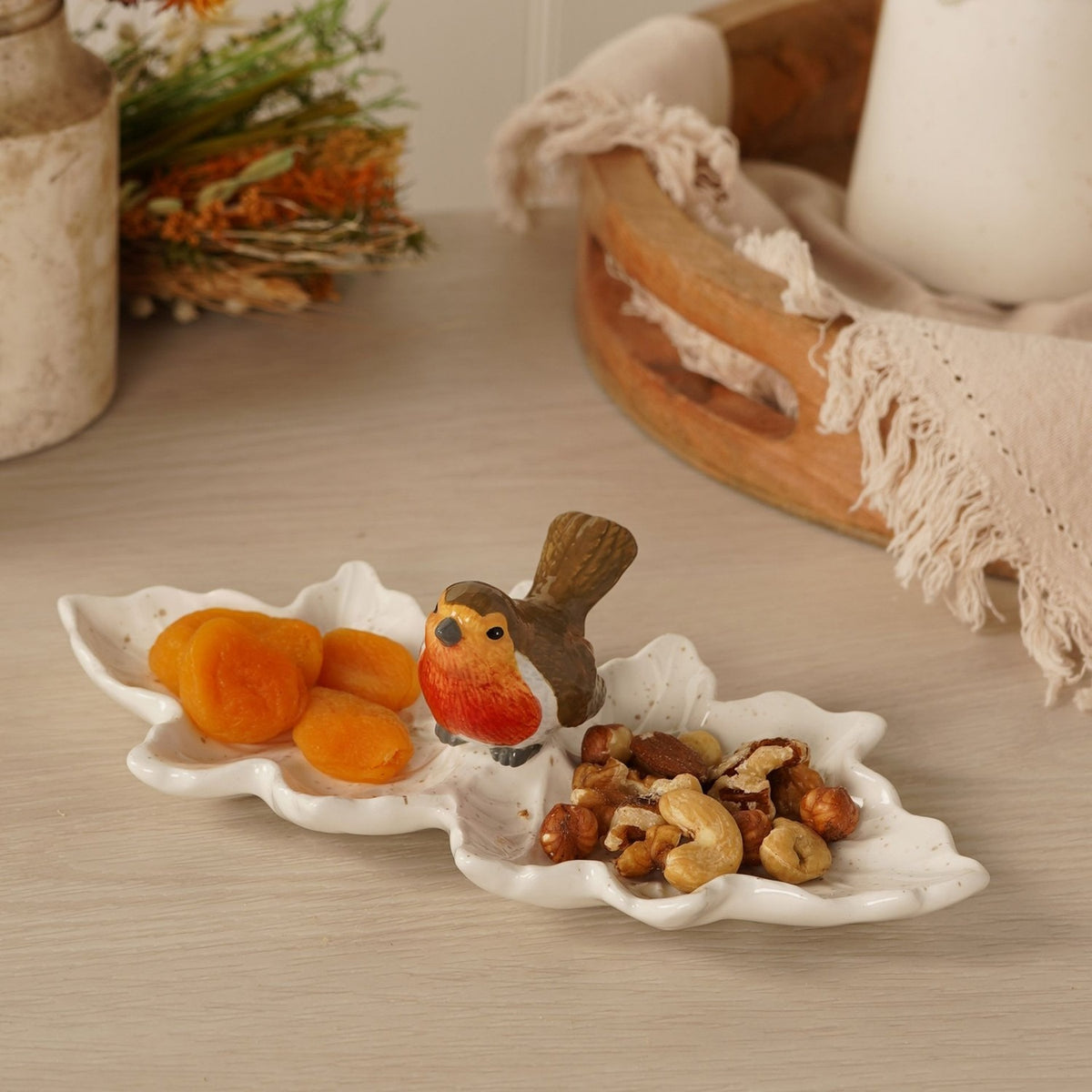 Robin Multi Leaf Speckled Ceramic Plate - White