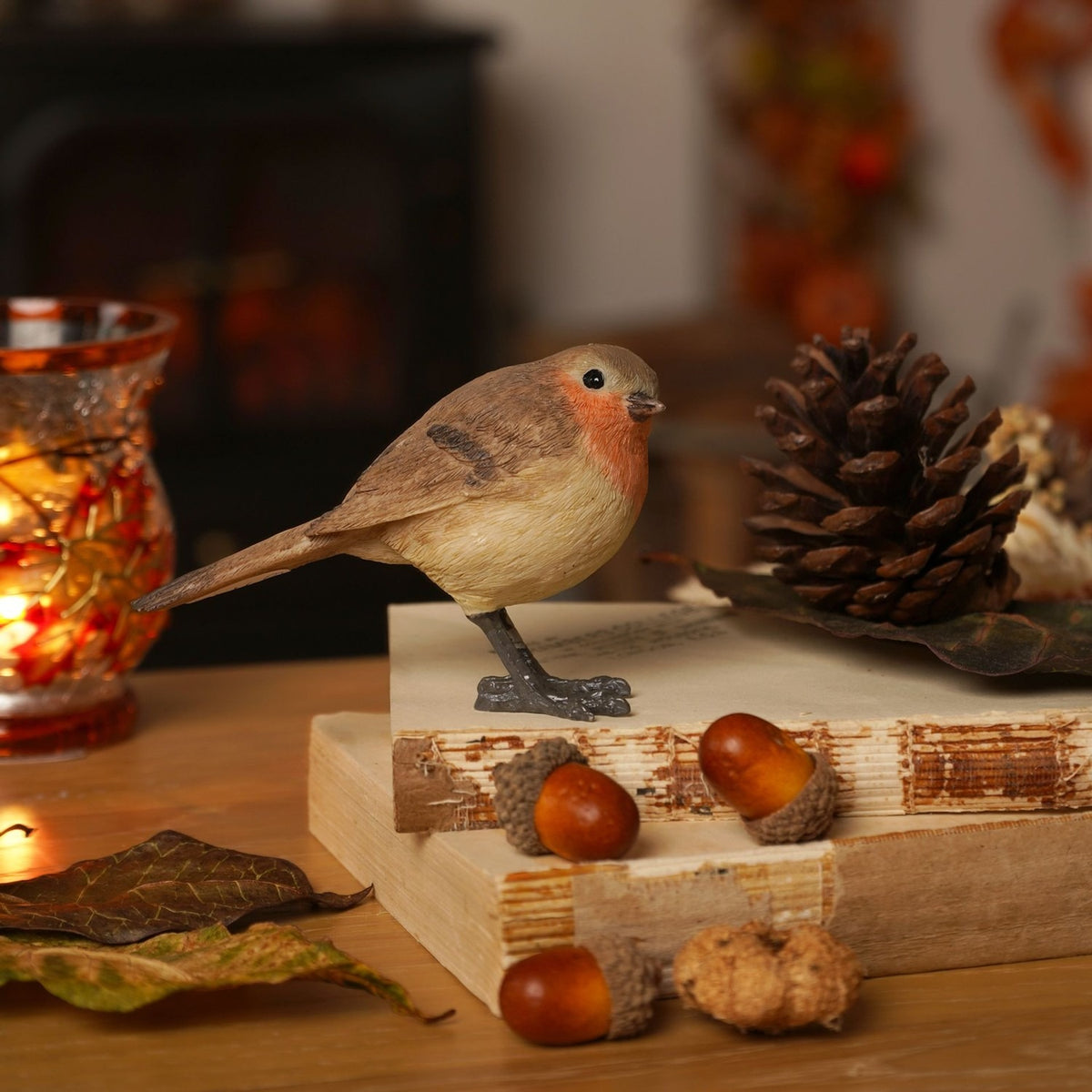 Small Resin Standing Robin Figurine - Brown & Cream