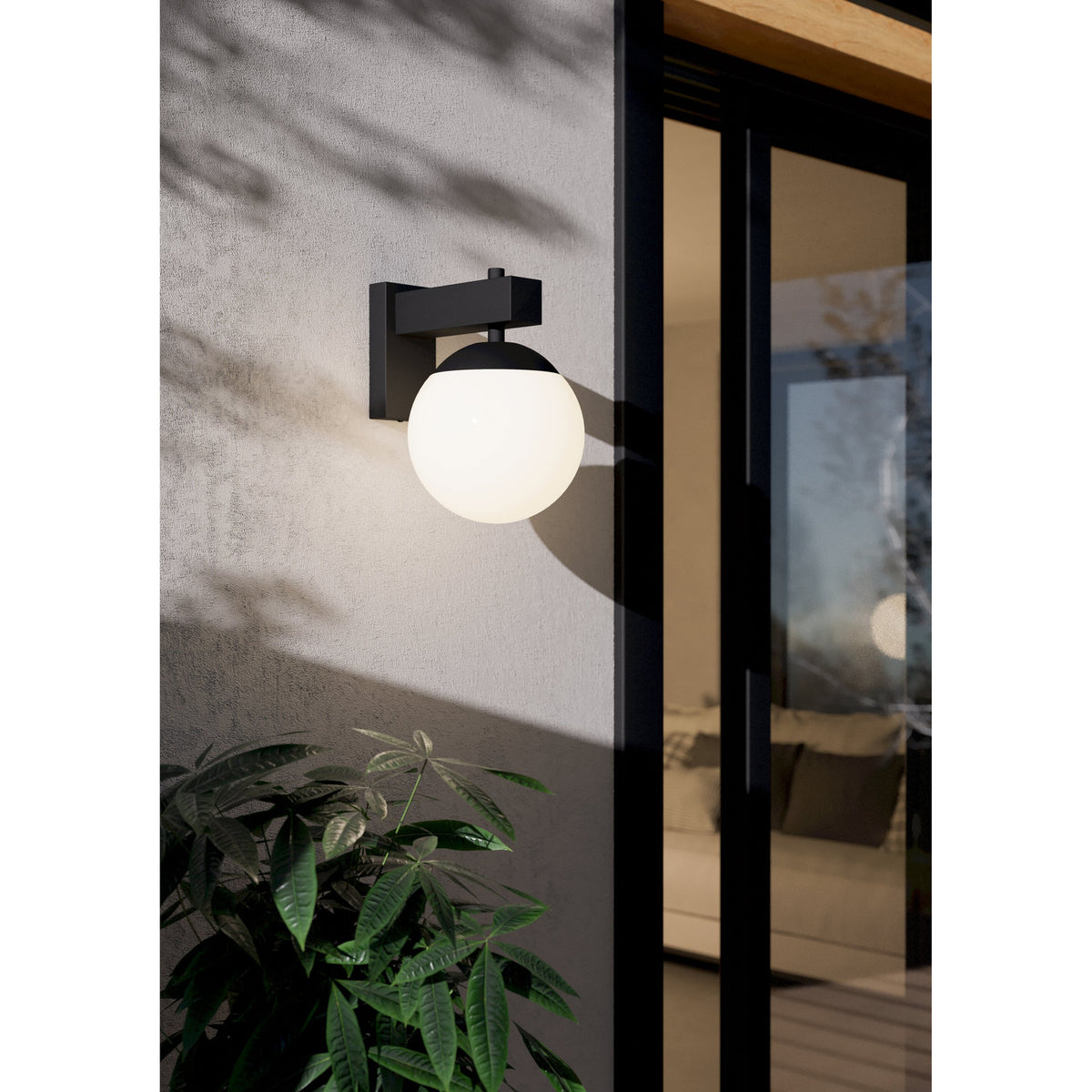Cloressa Outdoor Wall Light - Black