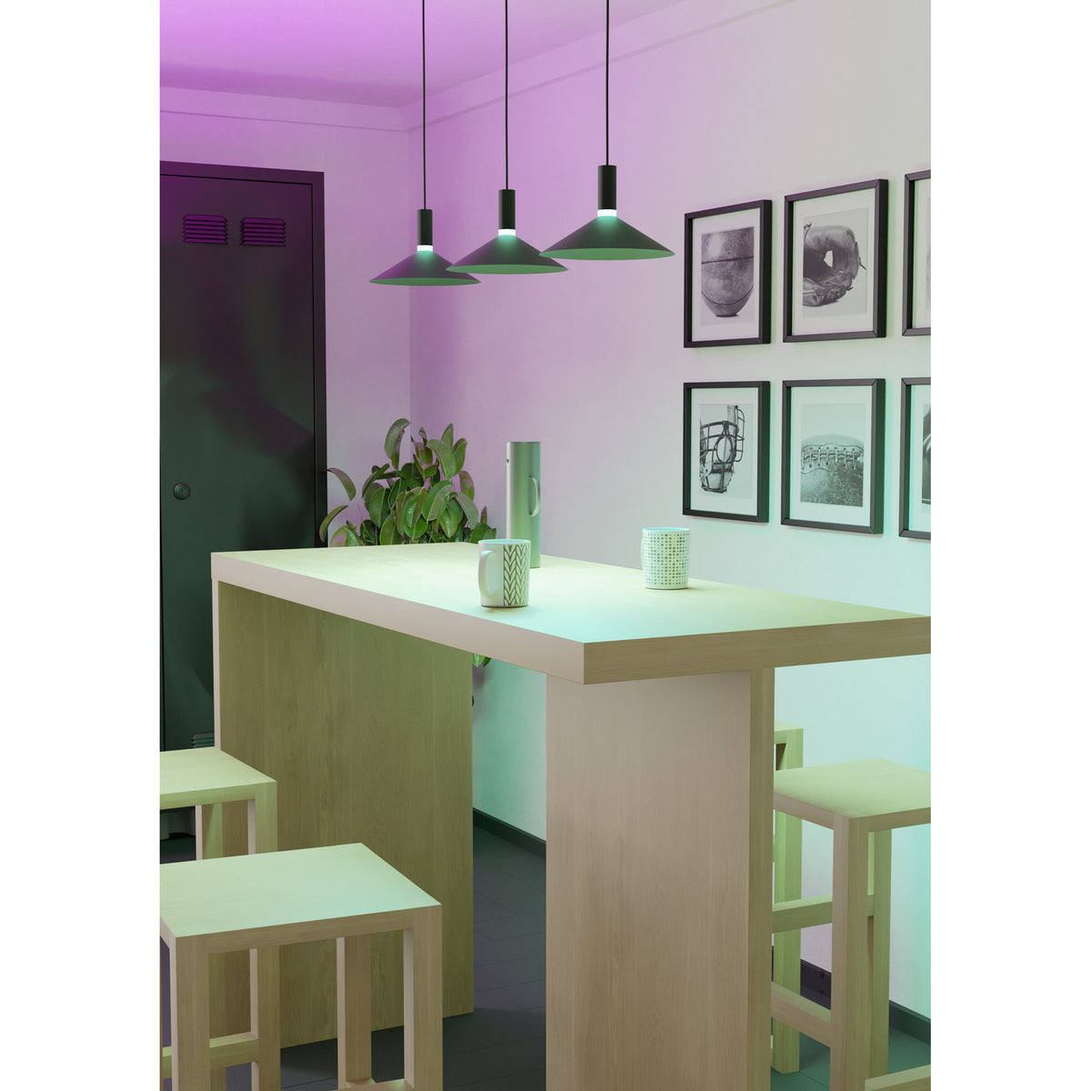 Conomavilla Smart Colour Changing Linear Pendant Light - Black