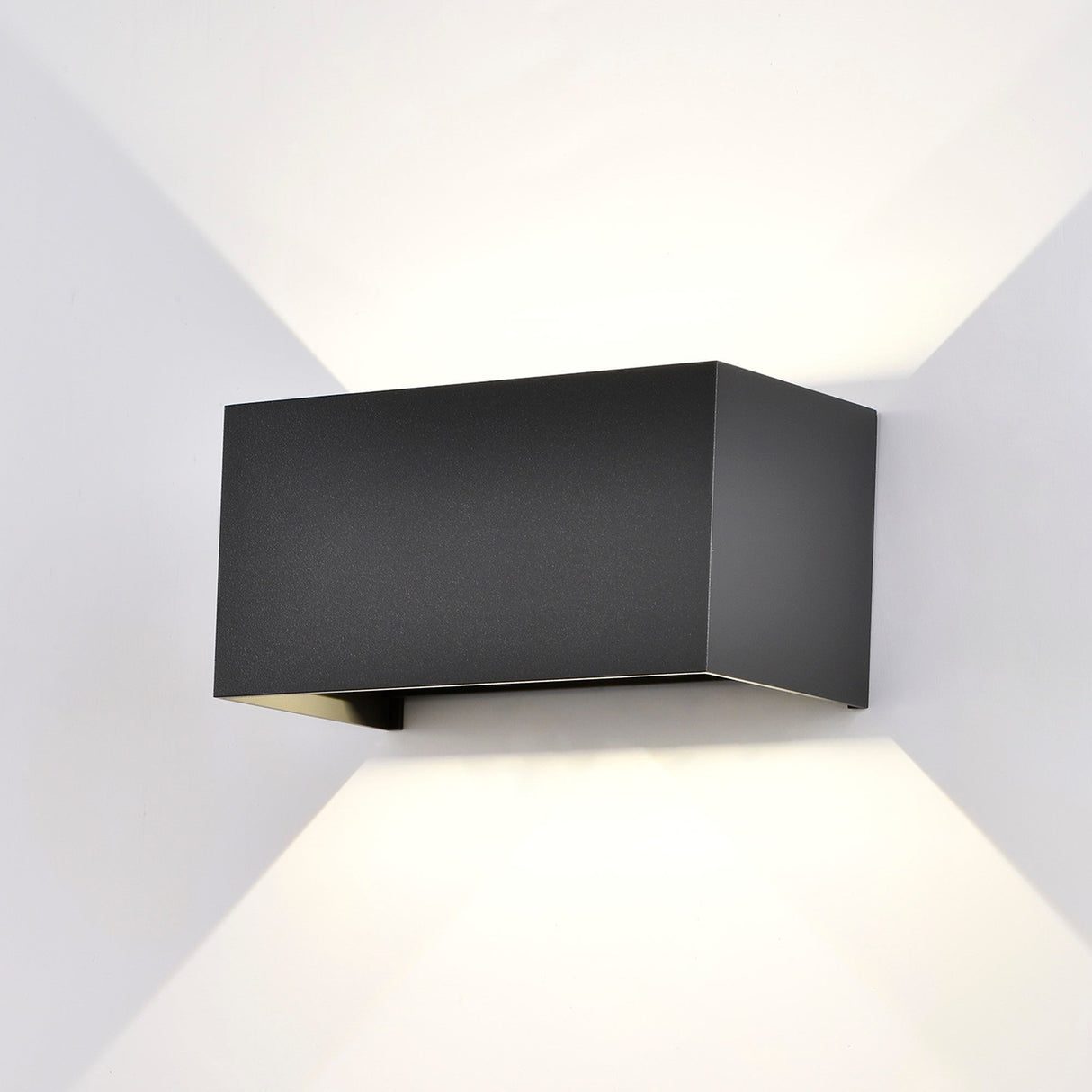 Davos Outdoor LED Wall Lamp 6W 3000K - Sand Black