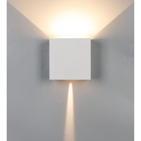 Davos Dimmable Outdoor LED Wall Light 10W 2700K - White