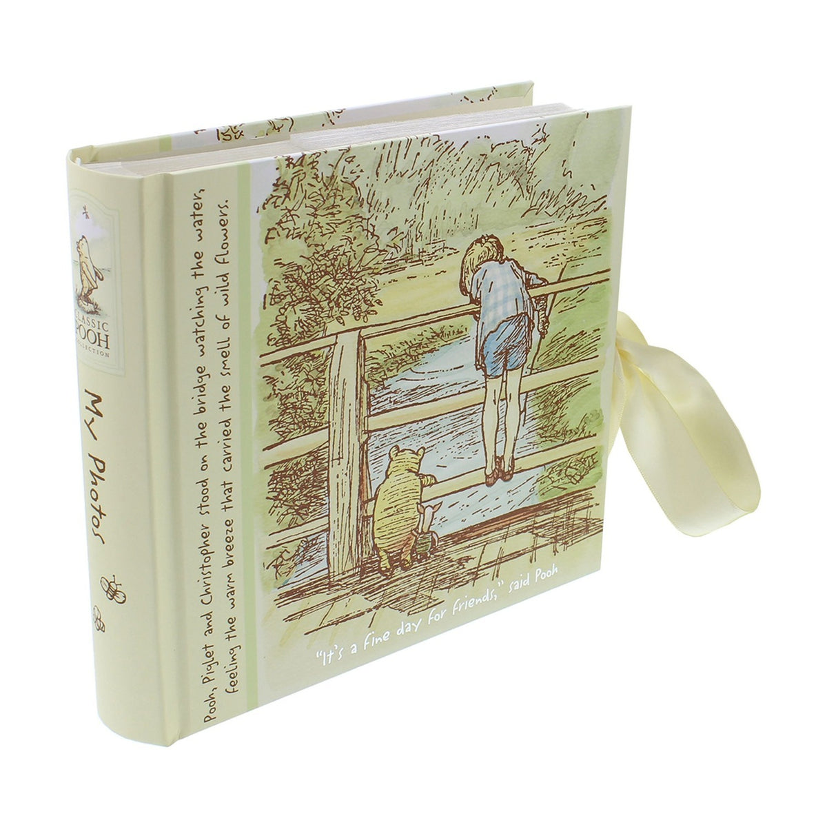 Classic Pooh 'Fine Day' 6 x 4in Photo Album with Box - Cream