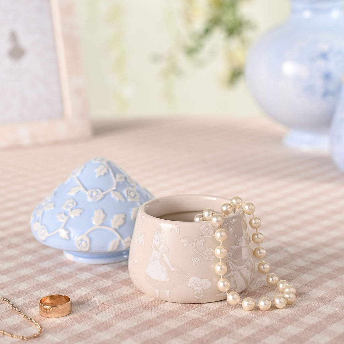 Alice in Wonderland Ceramic Mushroom Trinket Box - Blue & Beige