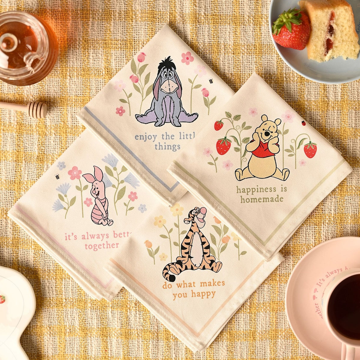Winnie the Pooh & Friends Floral Cotton Napkins - Cream