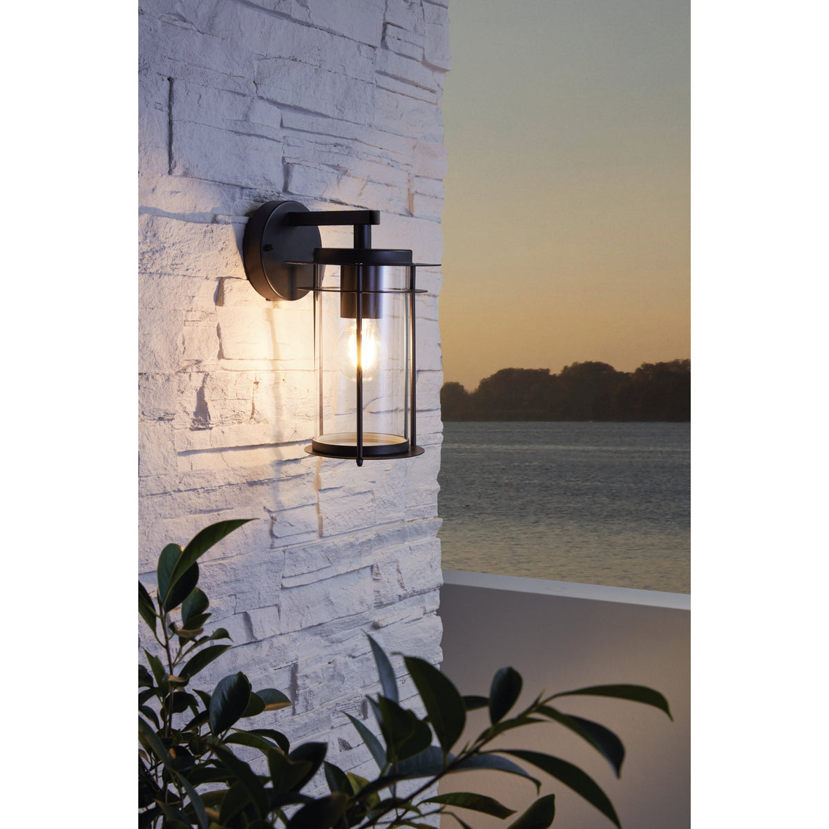Drimena Outdoor Wall Light - Black