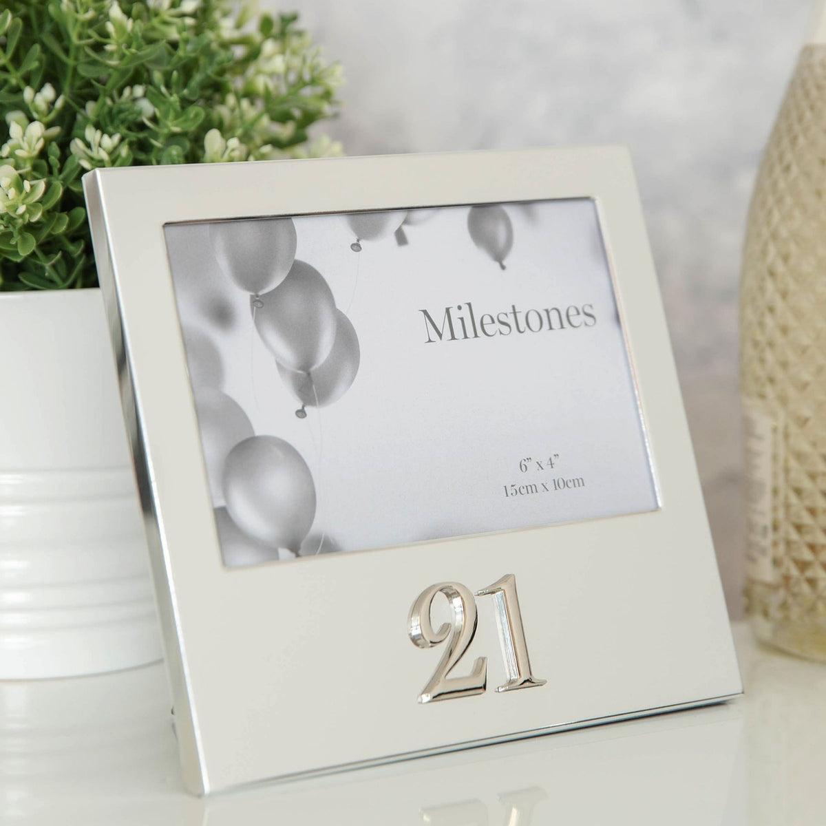21st Birthday 3D Number Aluminium Photo Frame 6 x 4in - Silver