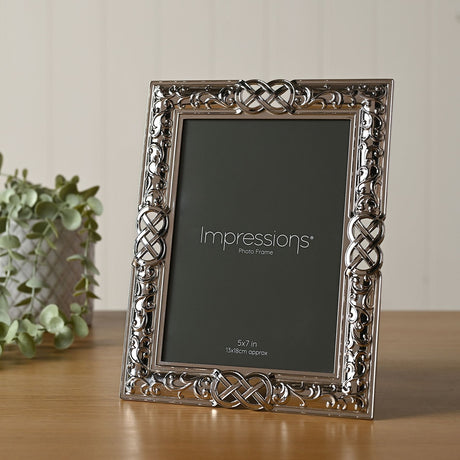 Celtic Knot Scroll Design Metal Photo Frame 7 x 5in - Silver