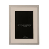 Silverplated Photo Frame with Mount 6 x 4in - Silver & White