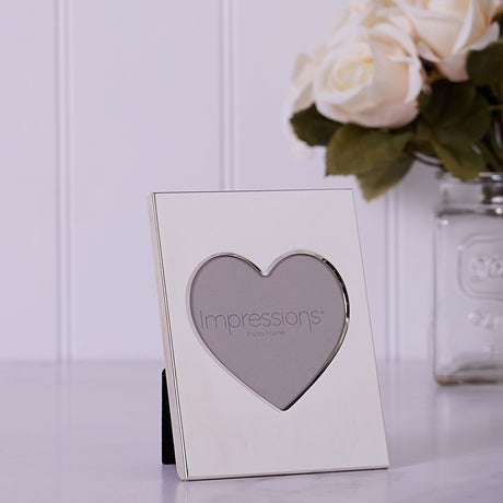 Heart Aperture Metal Plated Photo Frame 3.5 x 3.5in - Silver